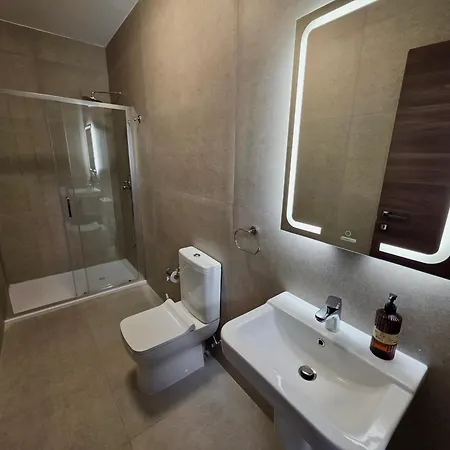 아파트 Sunflower, Designer Two-bedroom *