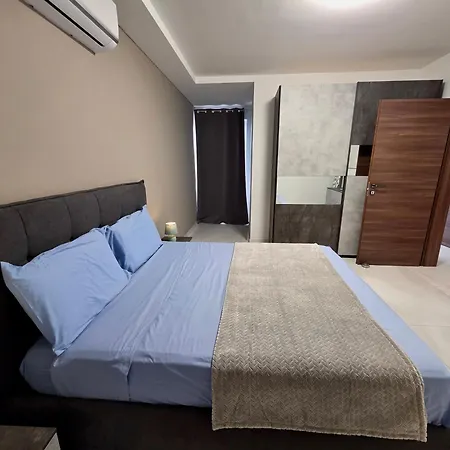 아파트 Sunflower, Designer Two-bedroom