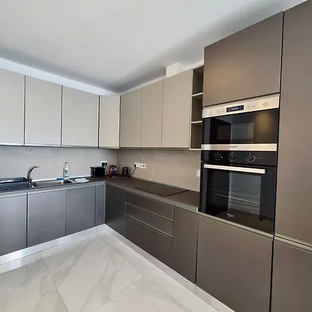 아파트 Sunflower, Designer Two-bedroom 세인트폴스베이